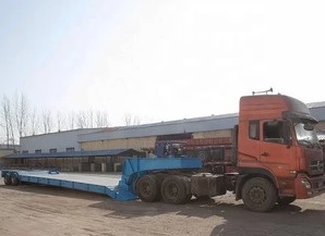 remorque surbaissée lowboy trailer